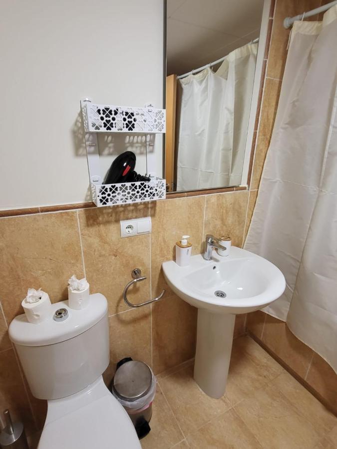 Apartamento Coqueto Con Terraza Y Cerca De La Piscina Comunitaria Y De La Playa! Apartment Playas de Vera Ngoại thất bức ảnh
