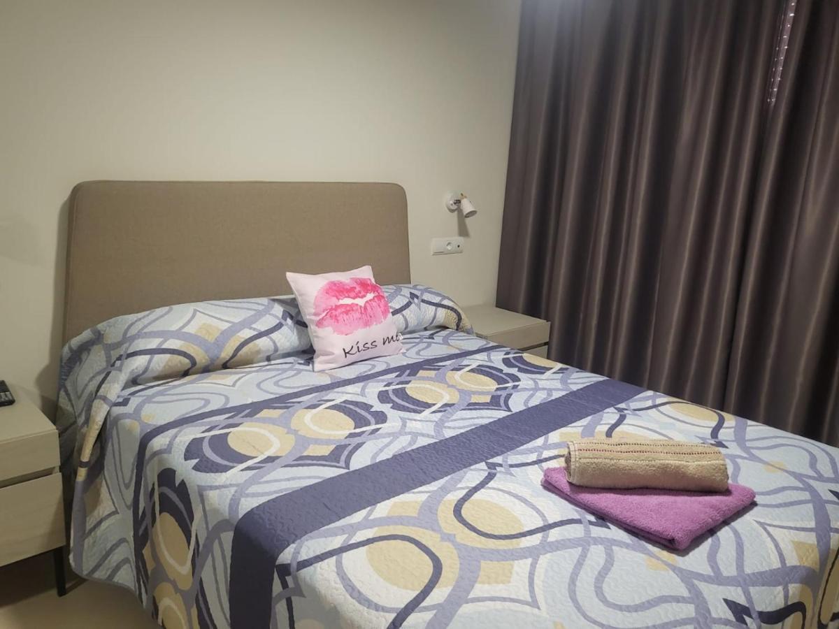 Apartamento Coqueto Con Terraza Y Cerca De La Piscina Comunitaria Y De La Playa! Apartment Playas de Vera Ngoại thất bức ảnh